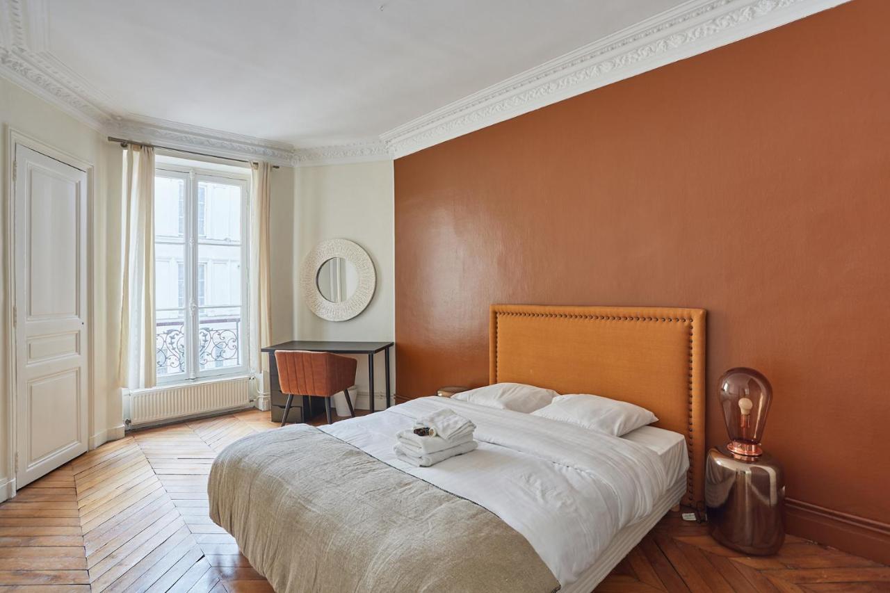 Apartment Beaubourg By Studio Prestige ปารีส ภายนอก รูปภาพ