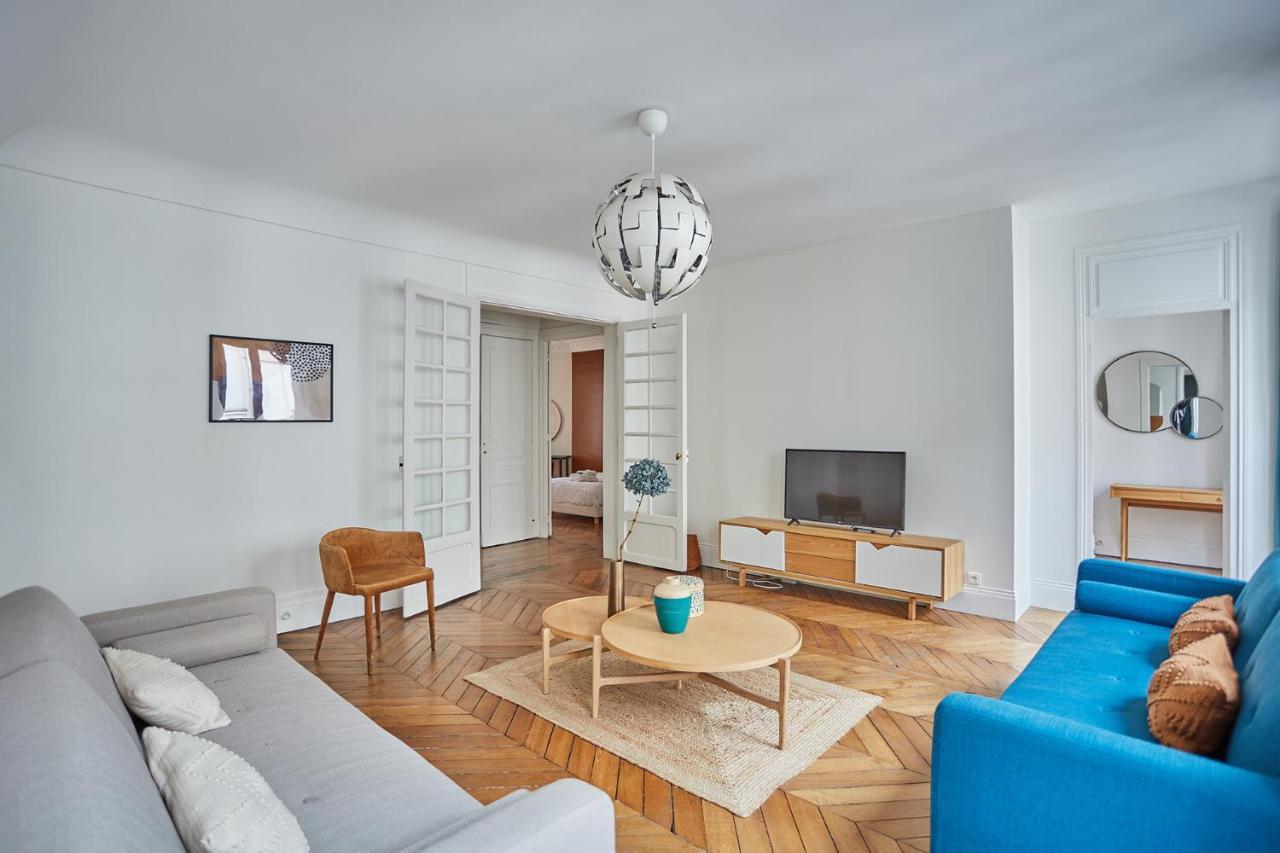 Apartment Beaubourg By Studio Prestige ปารีส ภายนอก รูปภาพ