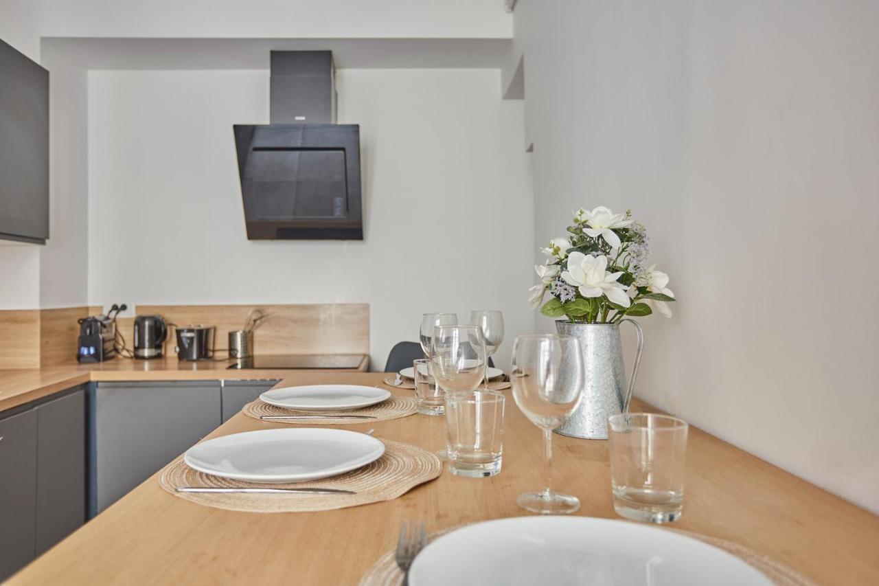 Apartment Beaubourg By Studio Prestige ปารีส ภายนอก รูปภาพ